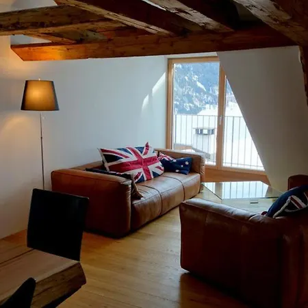 Tgesa Antgerna アパート