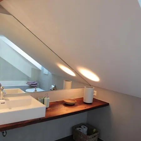 Tgesa Antgerna アパート