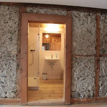 Tgesa Antgerna * Salouf