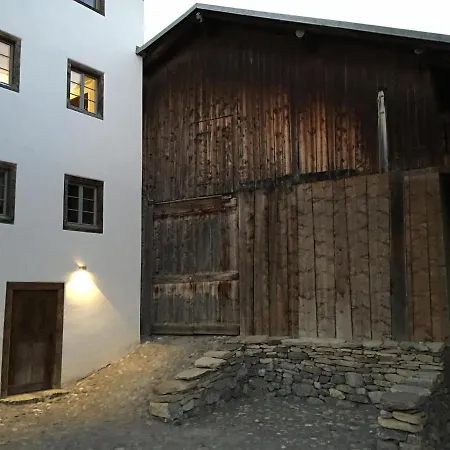 Tgesa Antgerna * Salouf